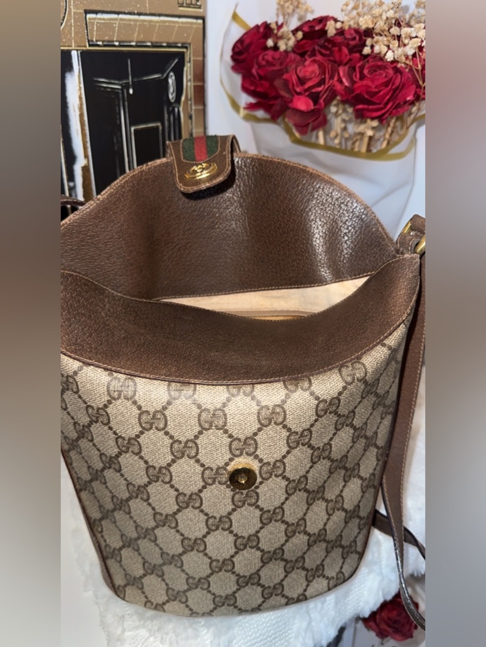 Authentic Gucci GG Supreme Bucket bag - Picture 8 of 16